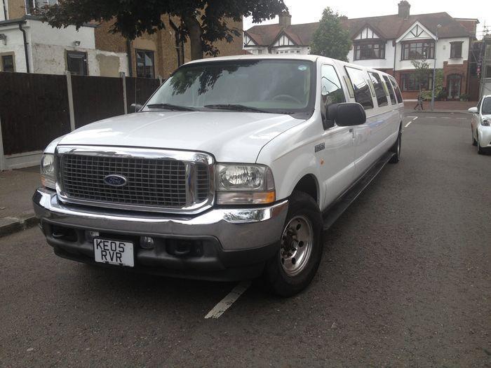 Ford - Lincoln Excursion Limousine - 2005