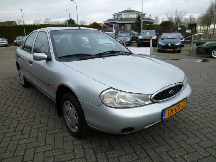 Ford Mondeo 1.8-16V Business Edition (bj 1998)
