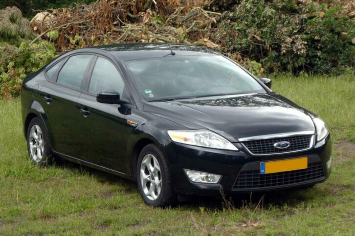 Ford Mondeo 1.8 Tdci Trend Econetic 5D 2009 Zwart metalic