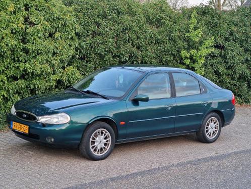 Ford Mondeo 2.0 I HB AUT 2000 Groen
