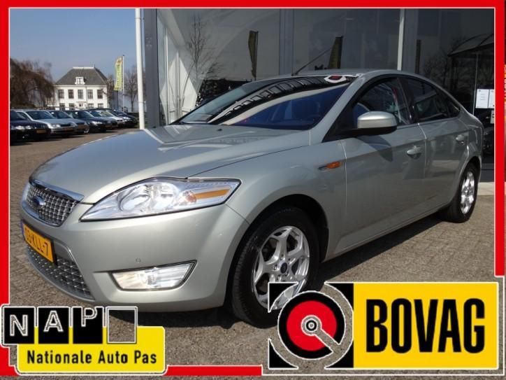 Ford Mondeo 2.0i-16v, 5-Deurs, Trend,Navigatie, Parkeer Sen