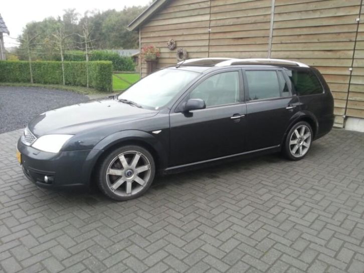 Ford Mondeo 2.2 Titanium ST Edition