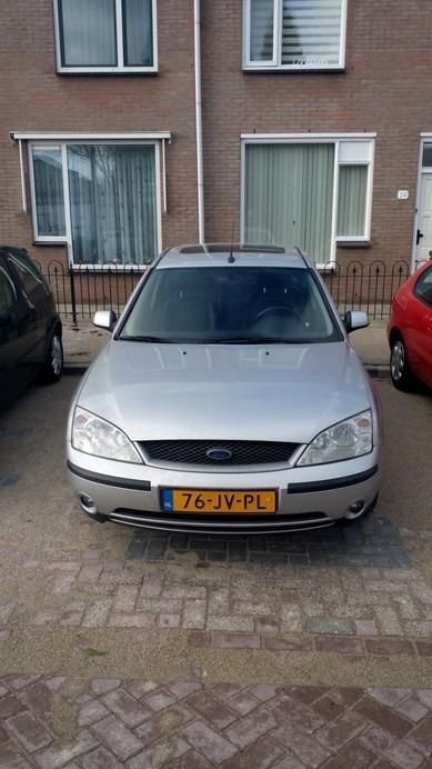 Ford Mondeo 2.5 24V 125KW HB 2002 Grijs (Automaat DEFECT)