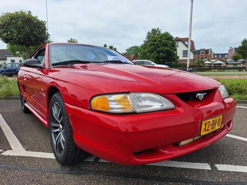 Ford Mustang 3.8 AUT 1997 Rood