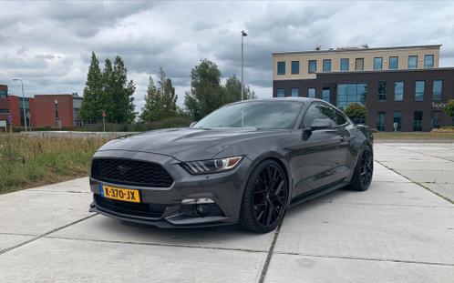 Ford Mustang bwj 2015  3.7 v6  Topstaat  met 21 inch