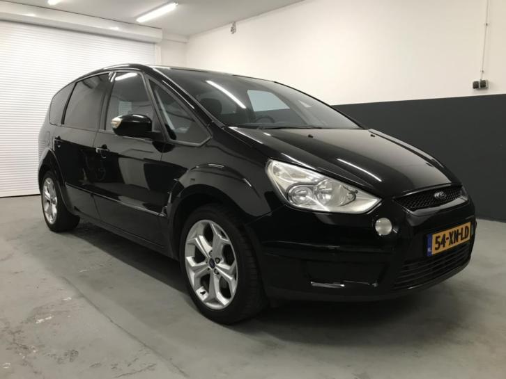 Ford S-Max 2.0-16V Zeer mooie auto