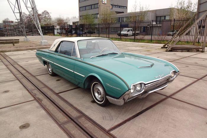 Ford Thunderbird 390CI V8 Coupe Landau - 1962