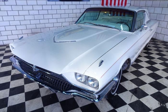 Ford Thunderbird 428CI V8 Coupe uit 1966