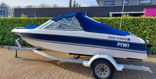 Four Winns 170 Bowrider 3.0 Omc en Trailer