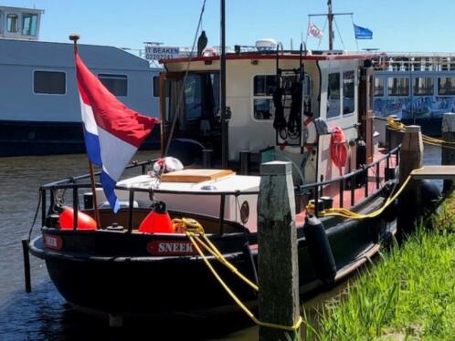 Fraaie sleepboot te koop