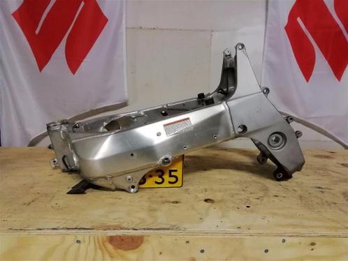 Frame GSX-R750 GSXR750 GSXR GSX-R 750 K1 K2 2001 2002