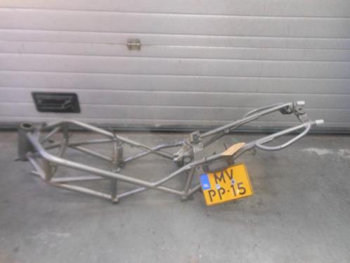 frame met compleet kenteken x2701 ducati monster S4