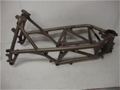 Frame van Ducati 748 zonder kenteken