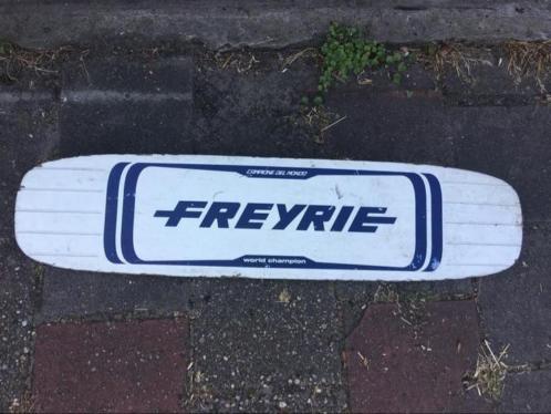 Freestyle waterskie