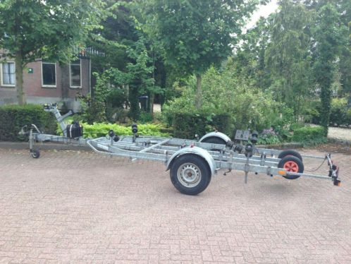 Freewheel kanteltrailer op kenteken 1350 KG