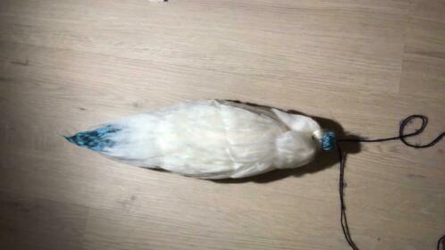 Fur suit staart. Nooit gebruikt. Handgemaakt wit met blauw.