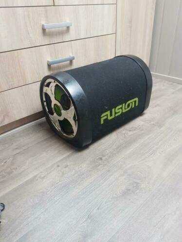 Fusion active subwoofer met ingebouwde versterker