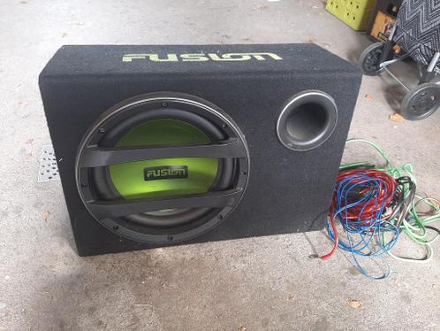 Fusion subwoofer 12quot 900w met ingebouwde versterker