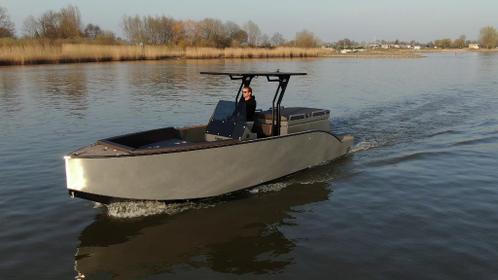 Futuro ZX25 Demo  Vaarklaar  Tender Sloep  140pk  7.72m