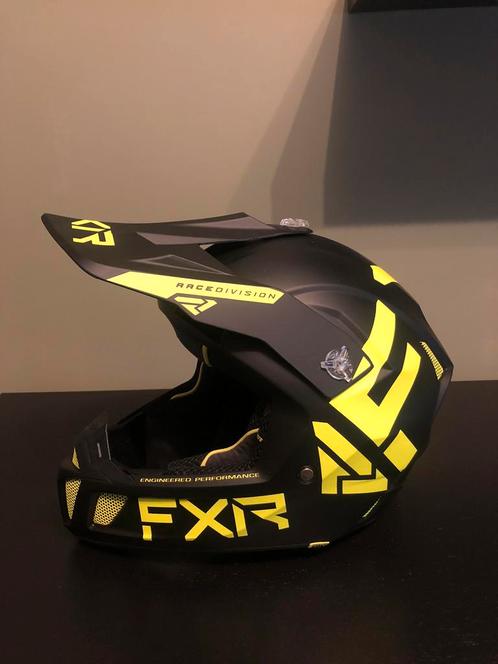 FXR Clutch CX Helm