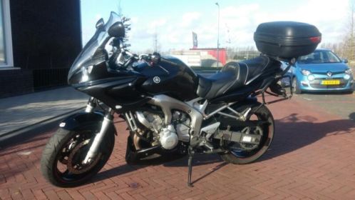 Fz6 Fazer met heel veel extra039s en grote beurt.