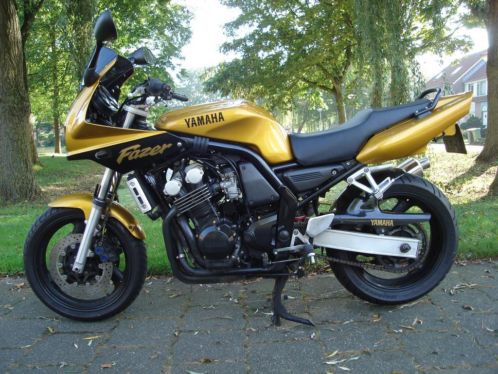 FZ600S Fazer, 1998, nieuwstaat, veel extras, 41.500km.