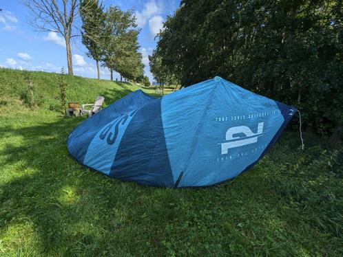 Gaastra Spark 12m  X6 bar  board  trapezes kiteset