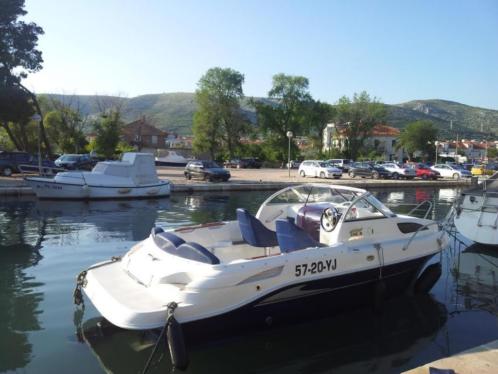 Galeon Galia cabin walkaround 590 sportboot  trailer.