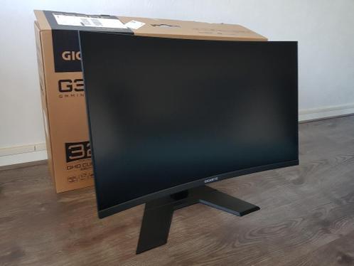 Gaming monitor (Quad HD 31.5quot curved GIGABYTE )