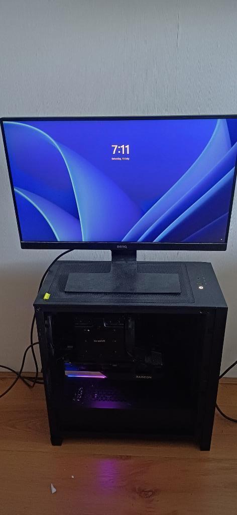 Gaming PC 7700x  Asus 6750xt  Windows 11 pro