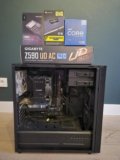 Gaming PC - Intel i7-11700K, 32GB RAM, 1TB