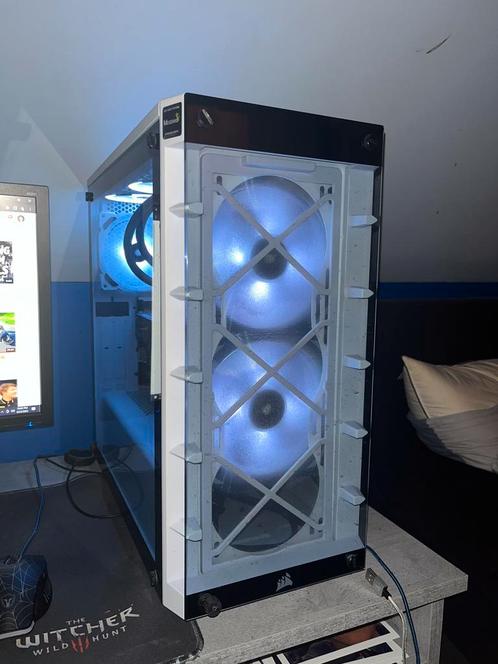 Gaming pc. Nieuw staat