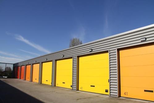 Garage box Haarlem bedrijfs ruimte opslag Waarderpolder 33m2