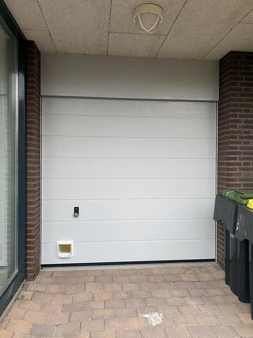 Garage te huur  Garage box  18m2  Opslag te huur