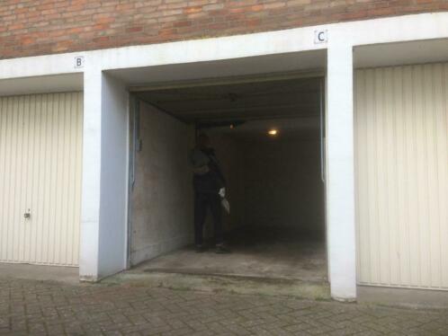 Garagebox garage opslag autostalling te huur Haarlem Noord