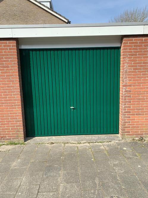 Garagebox in Aalsmeer te huur (in woonwijk)