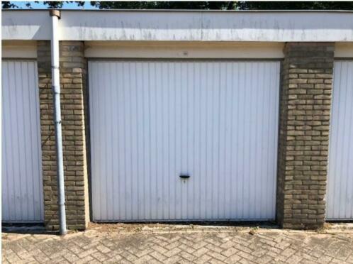 Garagebox of iets dergelijks,  te koop of huur te gevraagd