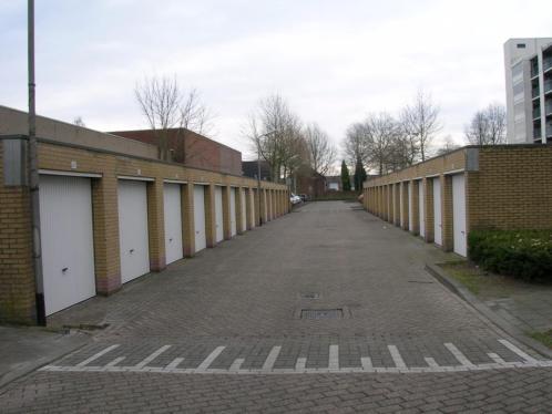 Garagebox Opslagruimte in Tilburg van 16,5 m2 DE GOEDKOOPSTE
