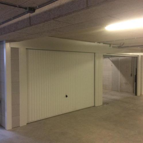 Garagebox  Opslagruimte te huur bij NS-station Ede-Wag.