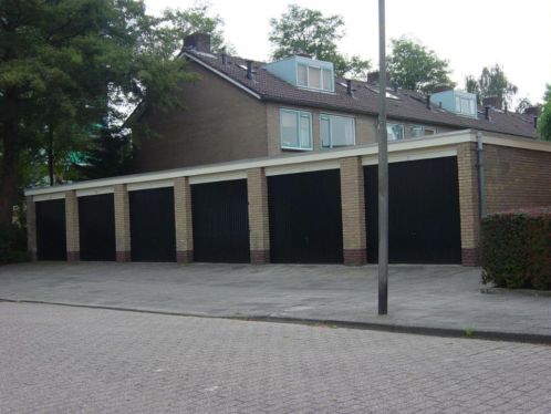 Garagebox te huur aan de Schalmeistraat te Purmerend
