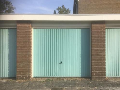Garagebox te huur aan van Balkomstraat in Beverwijk