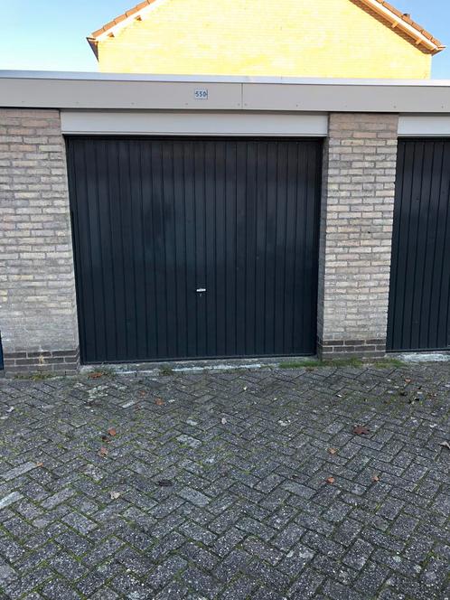 Garagebox te huur Chamonixlaan (Achtse Barrier) Eindhoven.
