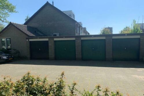 Garagebox te huur. Eindhoven grebbenberglaan 55