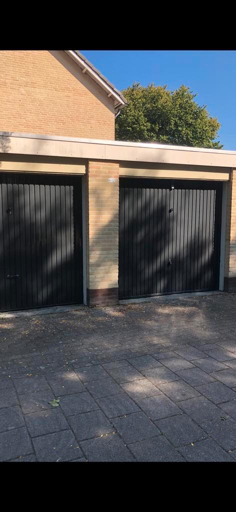 Garagebox te huur in de Achtse Barrier, Eindhoven.