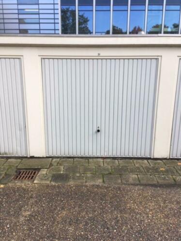 Garagebox te huur in Groningen in de wijk Helpman