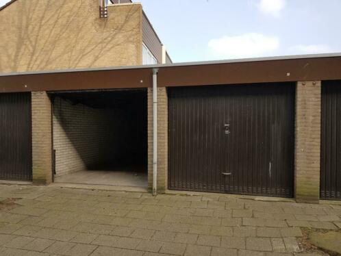 Garagebox TE HUUR  KOOP Winkelcentrum Schalkwijk  Haarlem