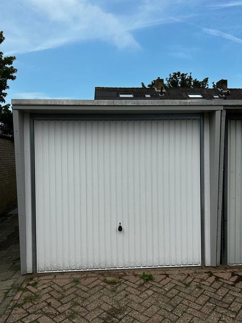 Garagebox te Wijk amp Aalburg