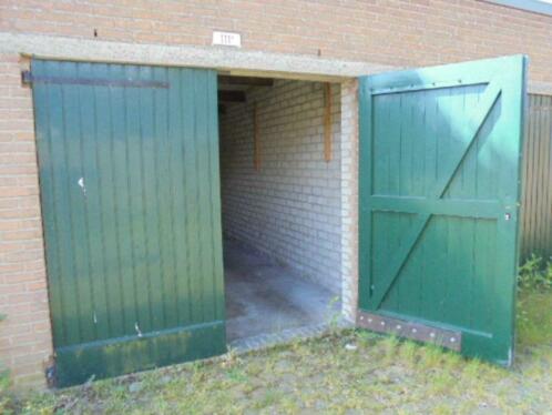 Garageboxen en parkeerplaats te Oss