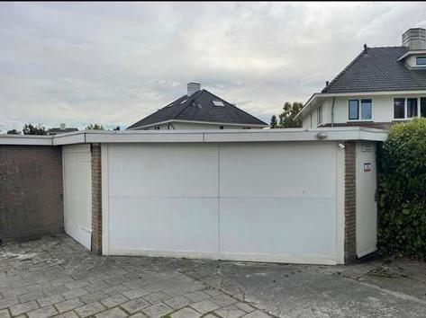 Garageboxopslagplaats Assen (verhuurd)