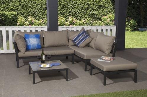 Garden impressions retro look hoekbank nieuw 500,00 euro